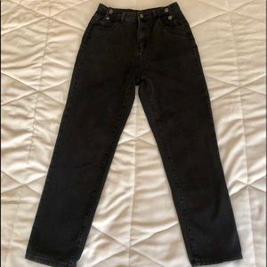 SHEIN High Waist Straight Leg Jeans. Black color and size small (4).